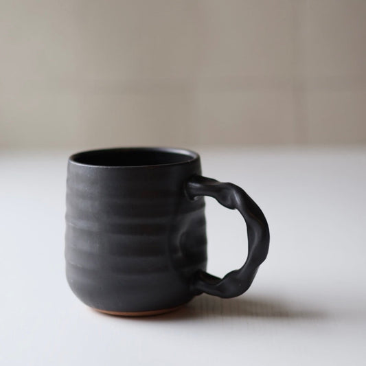 Companion Mug in Black